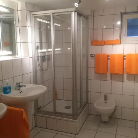 Sions Grosse Ferienwohnung Ferienwohnung Mit 3 Schlafzimmer, 2 Km Bis Zum Europapark Rust Kappel-Grafenhausen Exterior photo