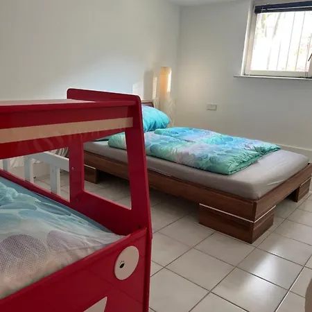 Sions Grosse Ferienwohnung Ferienwohnung Mit 3 Schlafzimmer, 2 Km Bis Zum Europapark Rust Kappel-Grafenhausen Exterior photo